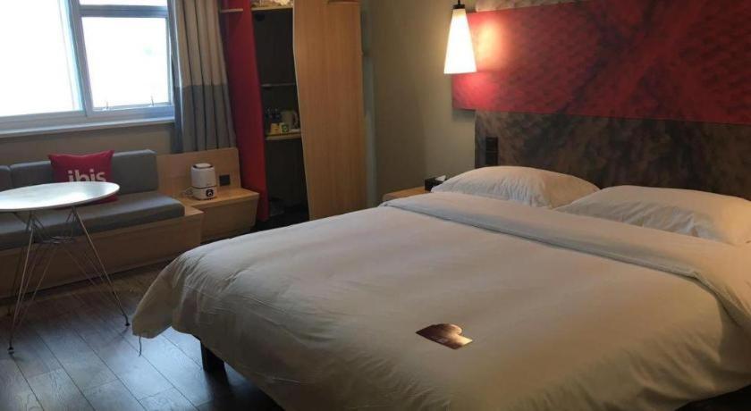 Ibis Shenyang North Station Hotel Eksteriør billede