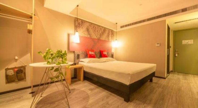 Ibis Shenyang North Station Hotel Eksteriør billede